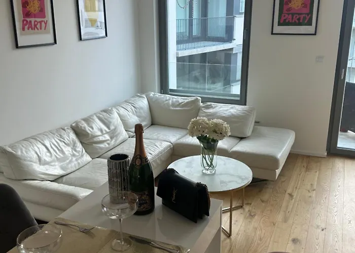 Pasta Party Apartment, Free Parking, Fully Equipped Praga, Czechy