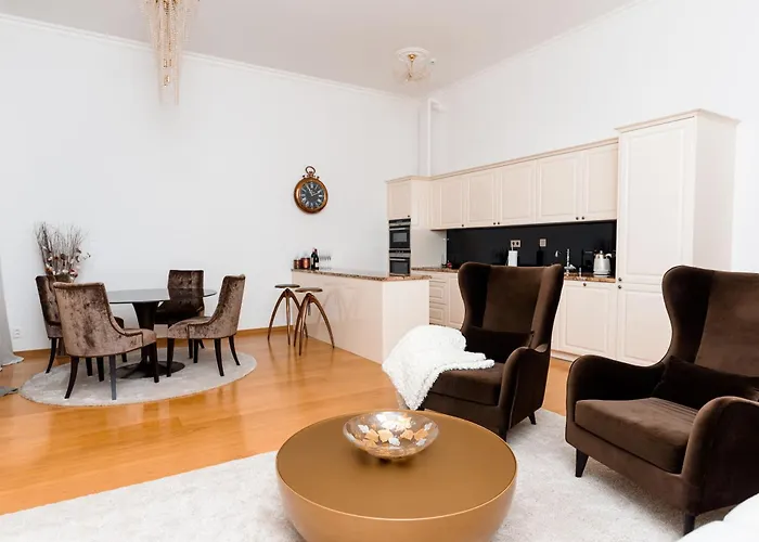 Staropramenna Residence