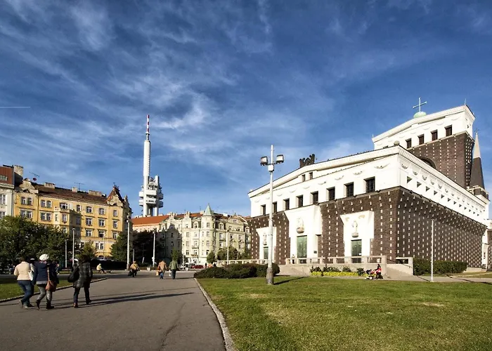 Best Location In Prague! 4 Bedrooms And Super Host!