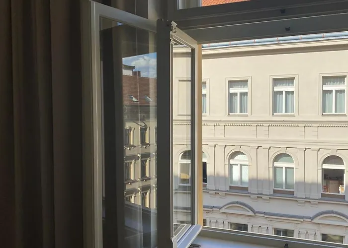 Modern s Letna