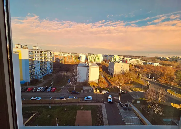 Terrace-View Prague Apartments For Business & Leisure, Free Parking & Gym, Near Metro & Aqua Sport Centre