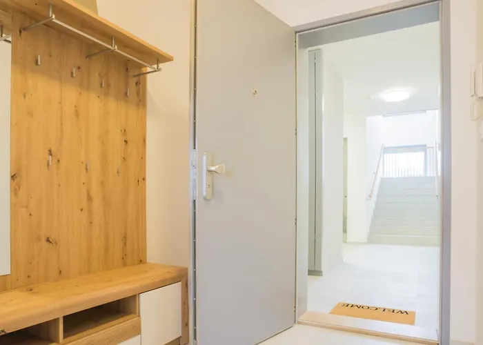 Waltrovka One Bed Room Apartment