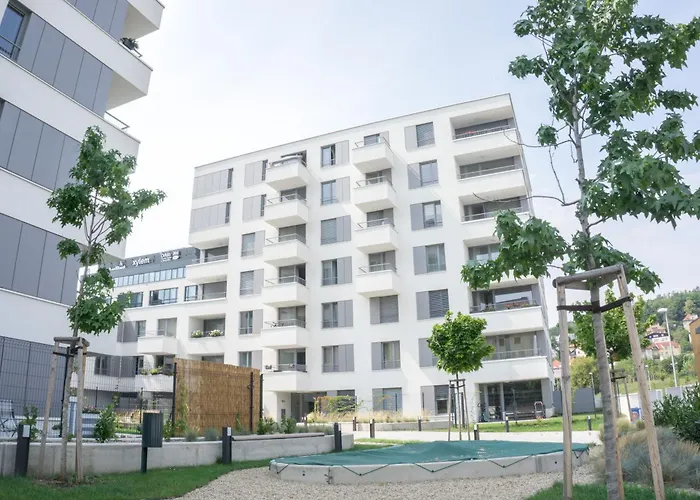 Waltrovka One Bed Room Apartment