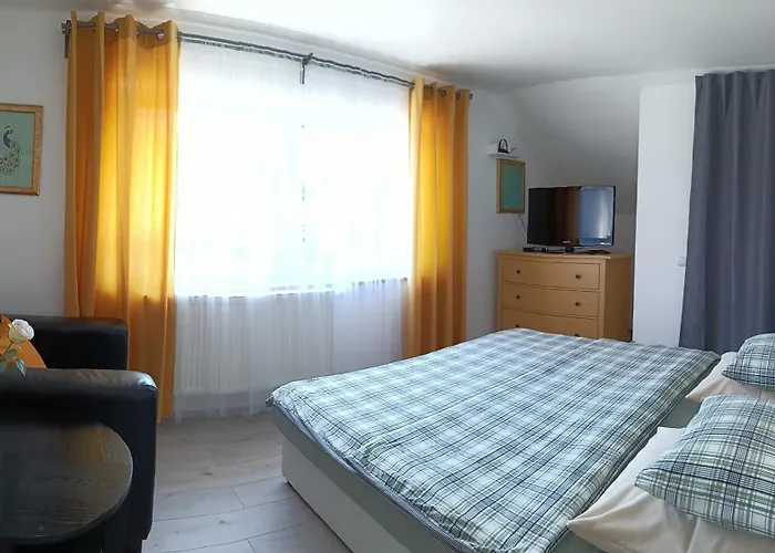 Cozy Gardens Apartments In Прага, Чехія