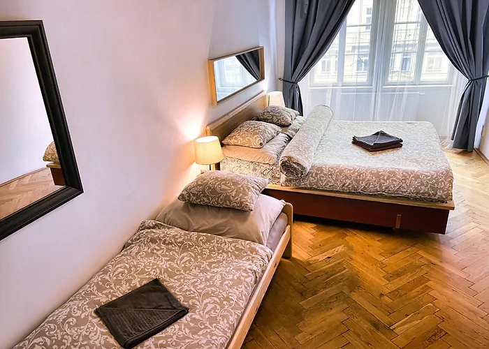 Apartamento At The Blue Lion And Parking Assistance Praga, República Checa