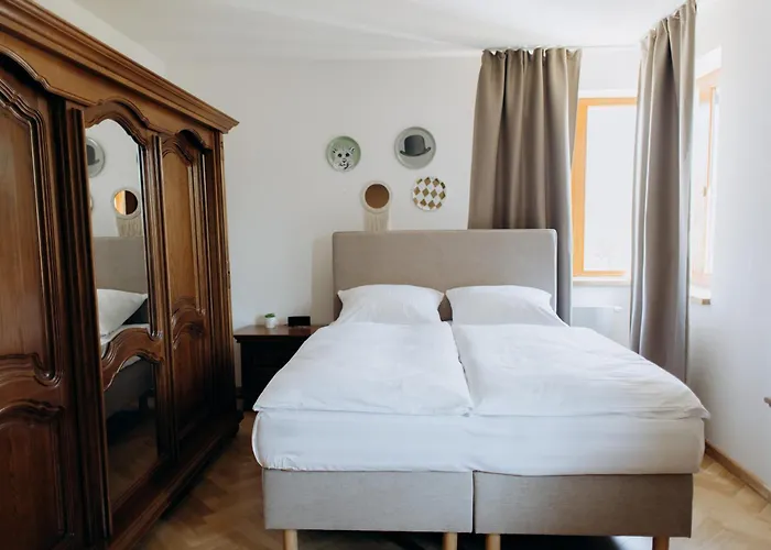 Familyvilla, New 4 Luxury Big Apartments, Parking Прага, Чехія