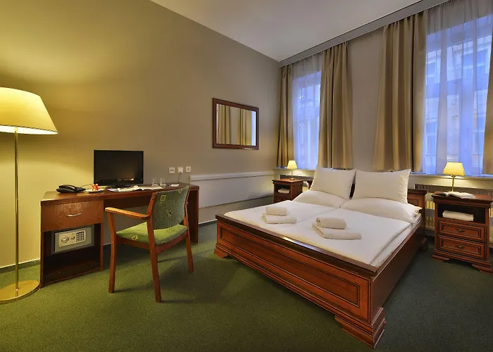 Three Crowns Hotel Praga, Czechy
