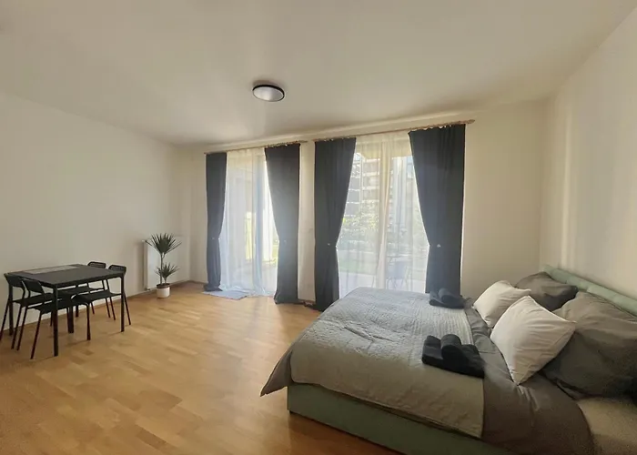Apartment With Terrace In Prague