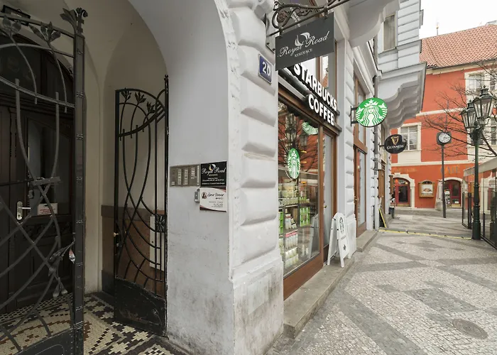 Royal Road Residence Praga, Czechy