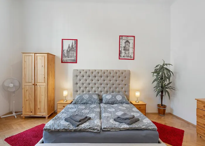 Old Town Home Prague Apartments - Just Steps From Old Town Square, Repubblica Ceca