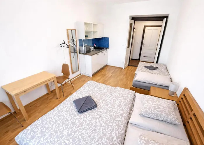 Apartamento Quiet Old Town And Parking Assistance Praga, República Checa