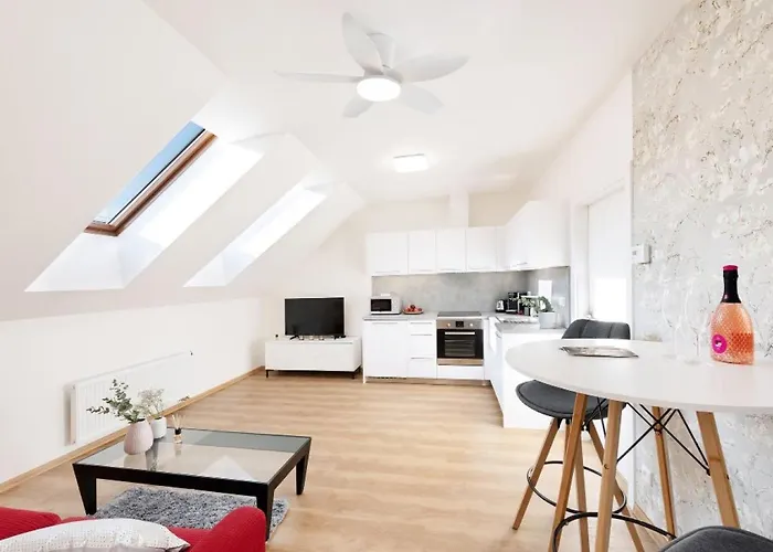 Prague Roof Apartments, Чехія