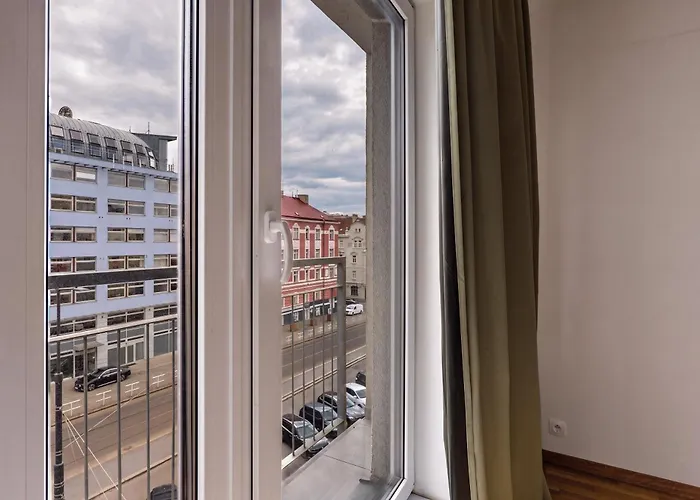 Brand New Two Room #25 In Elite Residence Close To Center