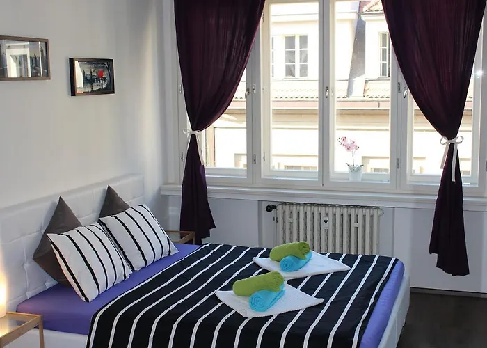 Go Native Prague Apartment, República Checa