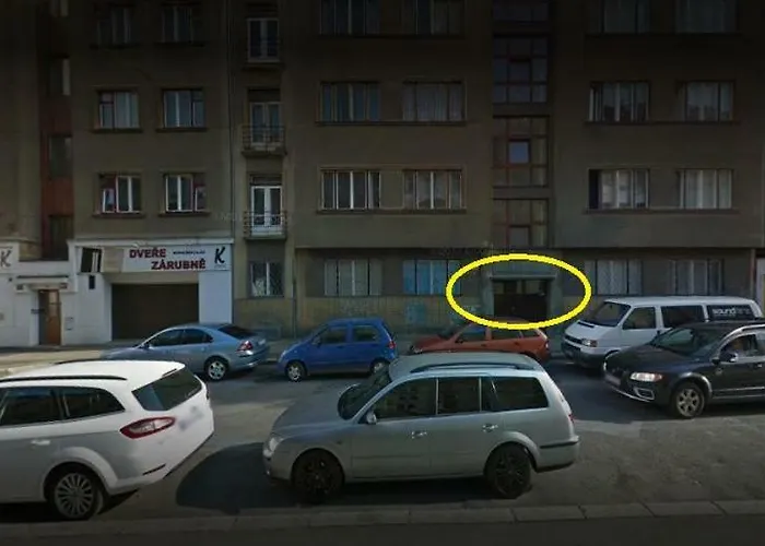 Flat 18 Minutes From Vaclavske Namesti Praga, Czechy