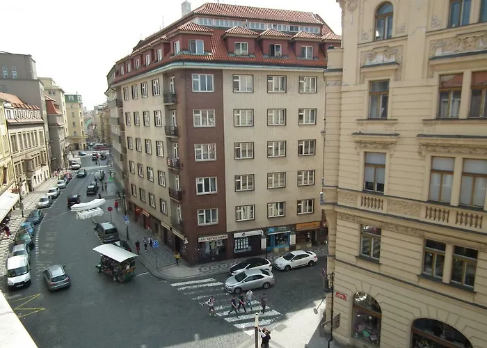Old Town Spacious
