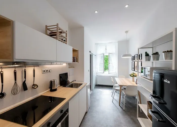 Apartment Slavikova 11 Praga, Czechy