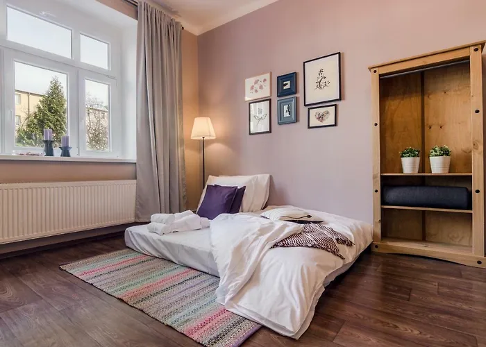 Apt With Sunny Garden Prague By Michal&Friends, Czechy