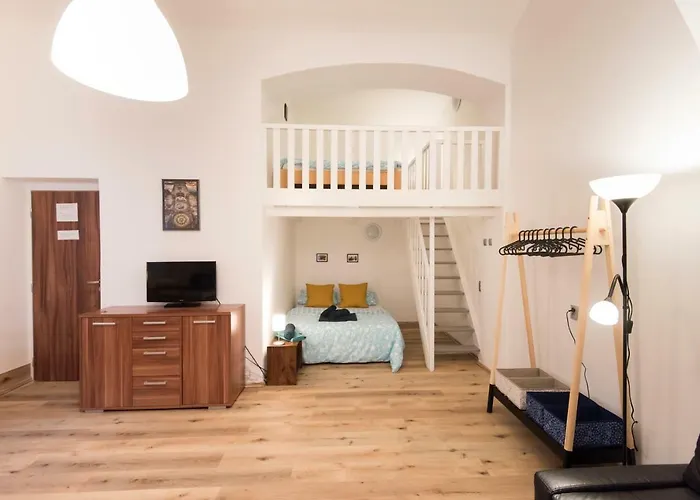 Apartment Near Wenceslas Square