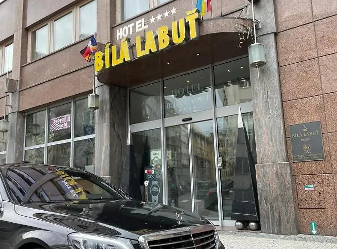 Luxury Family Hotel Bila Labut