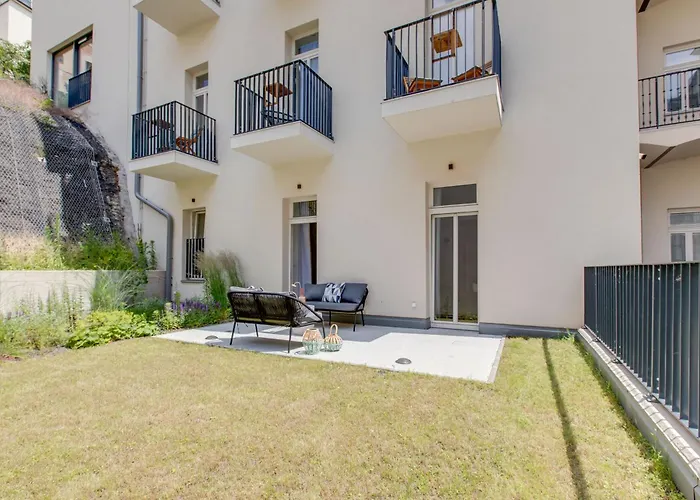 Visit Oomph Apartments
