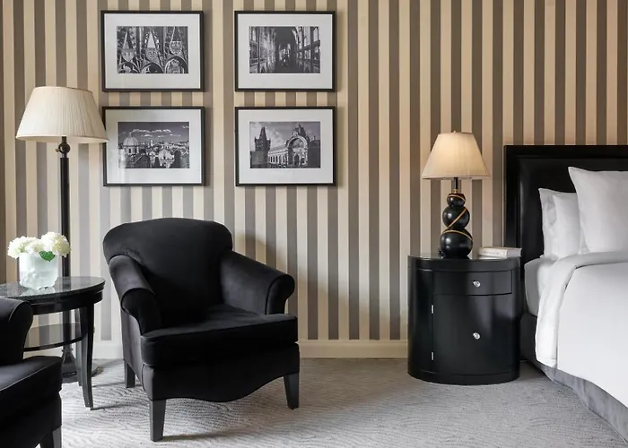 Four Seasons Hotel Prague